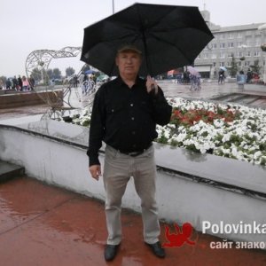 Юрий Воробьев, 61 год