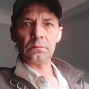 Олег лощеных, 55 лет